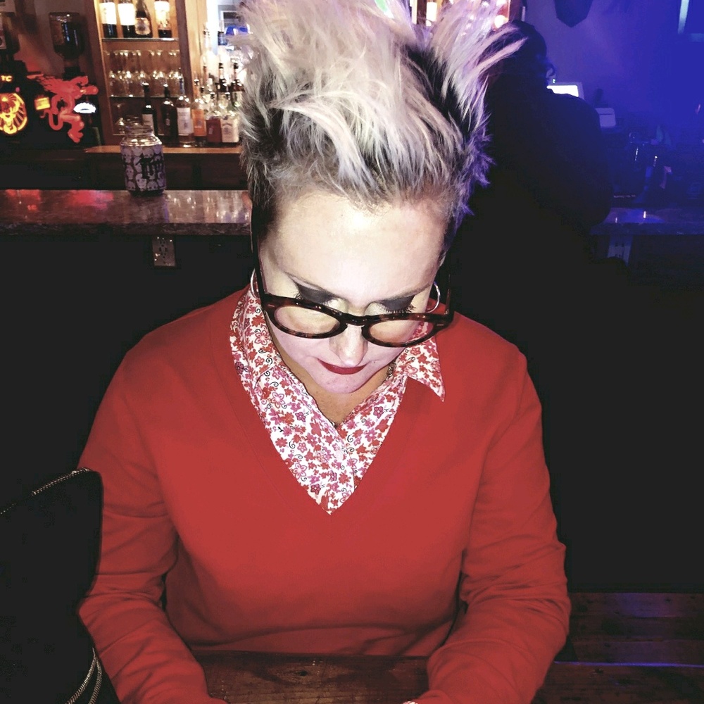 Meet your Posher, Angela